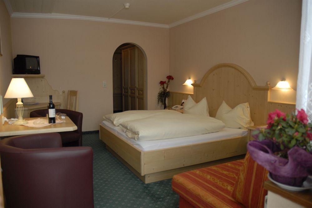 Sport Und Familienhotel Klausen Kirchberg in Tirol Quarto foto
